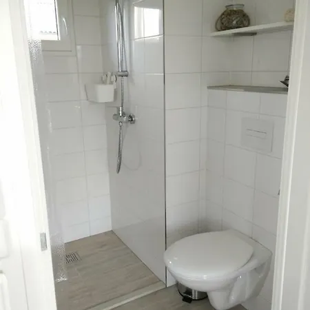 't Buitenhuis Dirkshorn Buitenkant foto